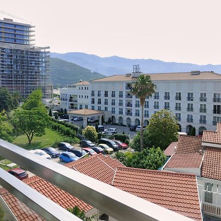 Montesun Fontana Apartments Budva Eksteriør billede