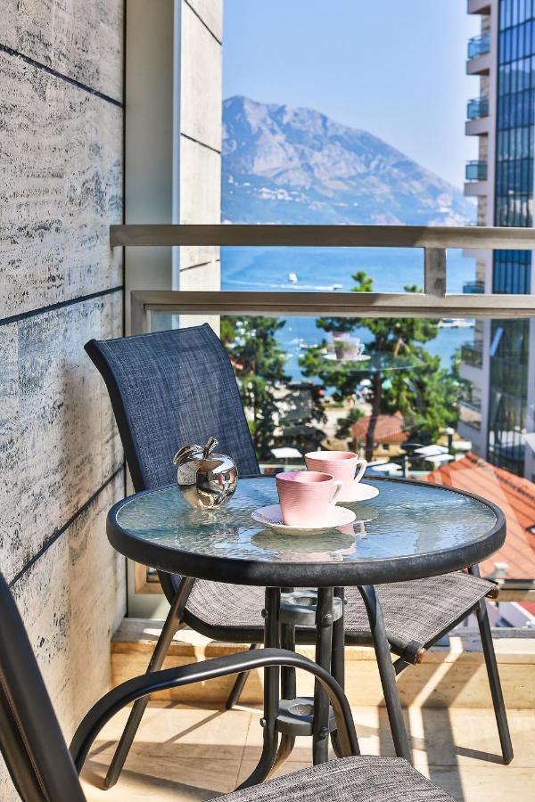 Montesun Fontana Apartments Budva Eksteriør billede
