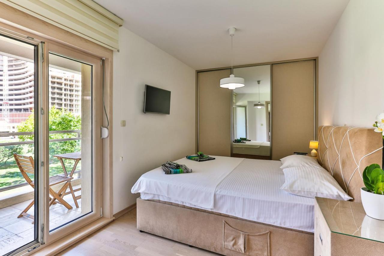 Montesun Fontana Apartments Budva Eksteriør billede