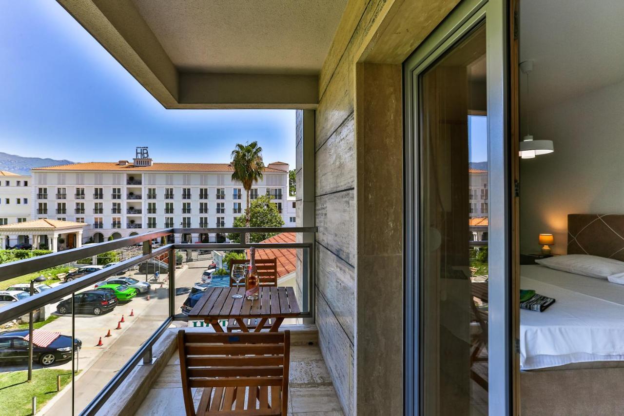 Montesun Fontana Apartments Budva Eksteriør billede