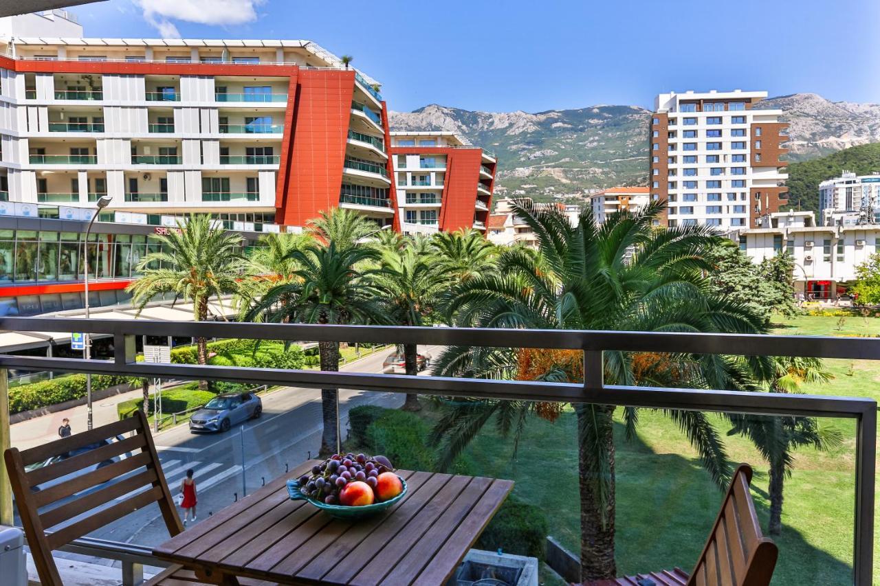 Montesun Fontana Apartments Budva Eksteriør billede