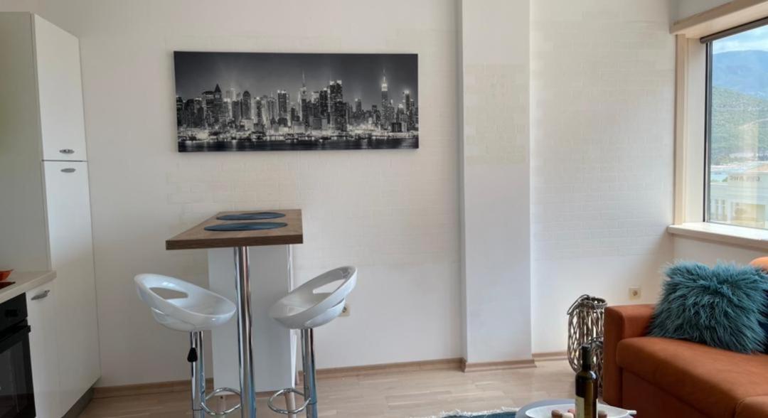 Montesun Fontana Apartments Budva Eksteriør billede