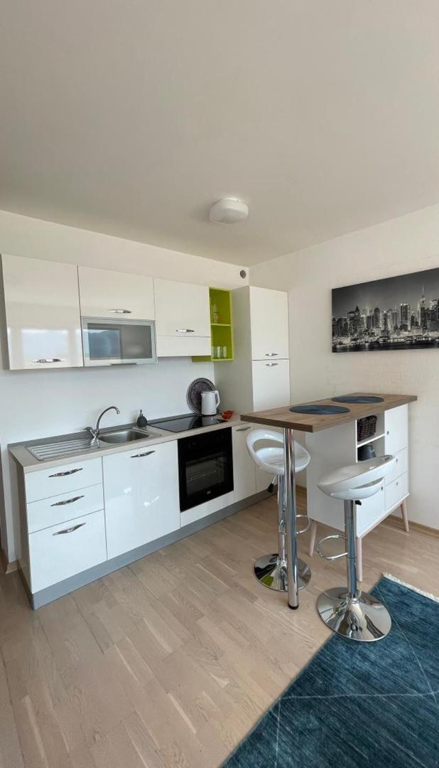 Montesun Fontana Apartments Budva Eksteriør billede